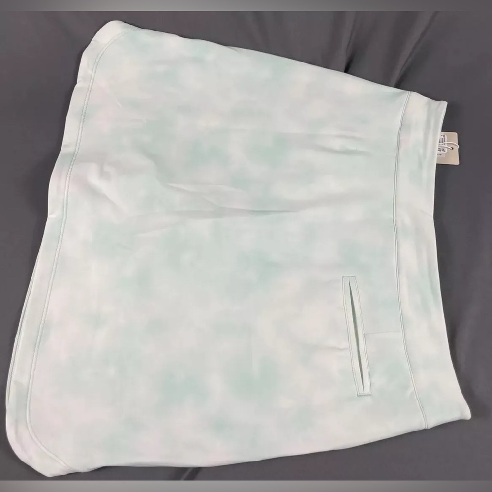 Peter Millar Womens Golf Skort Tie Dye Print Small Blue Polyester - Picture 4 of 5